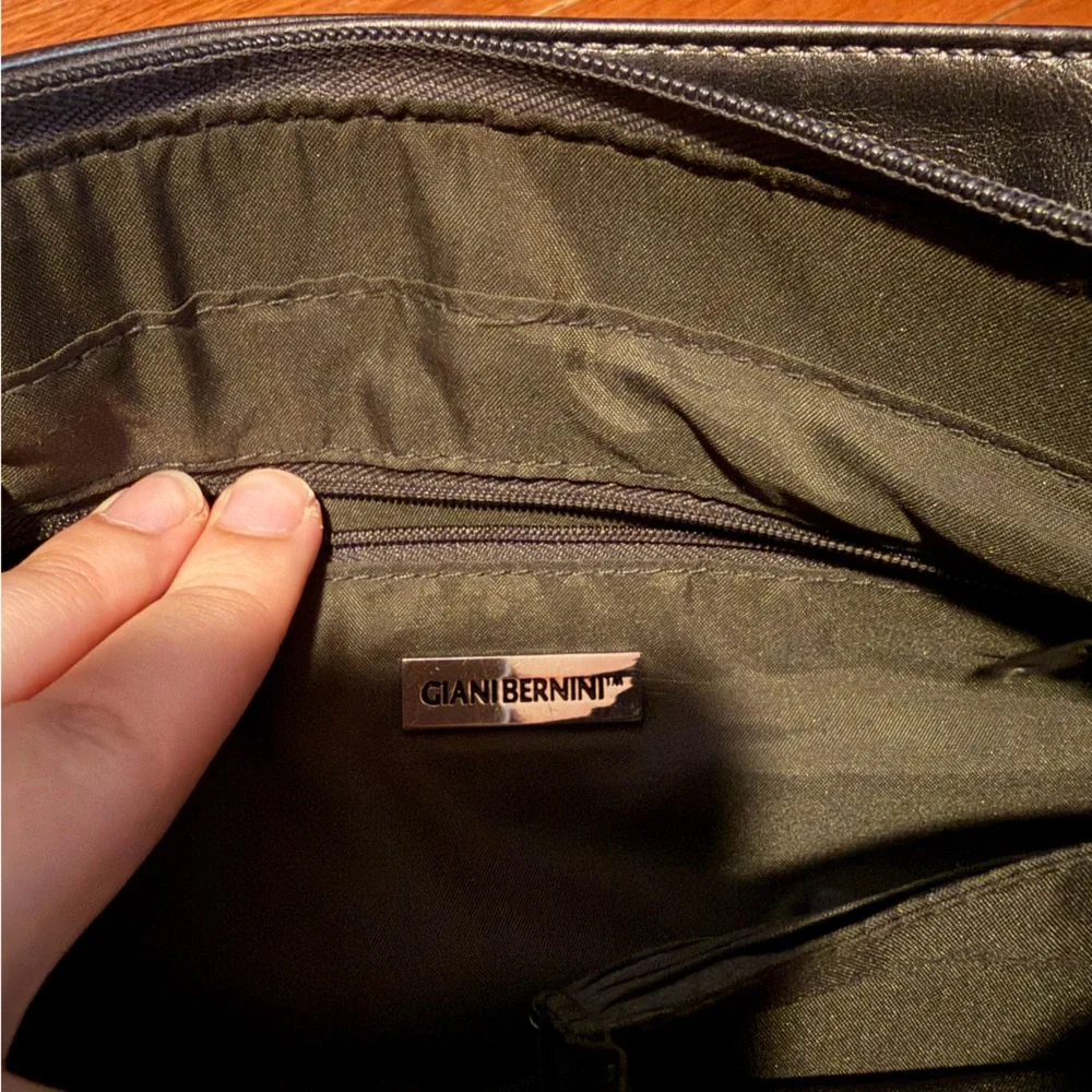 Giani Bernini‎ Women's Silver Crossbody Purse